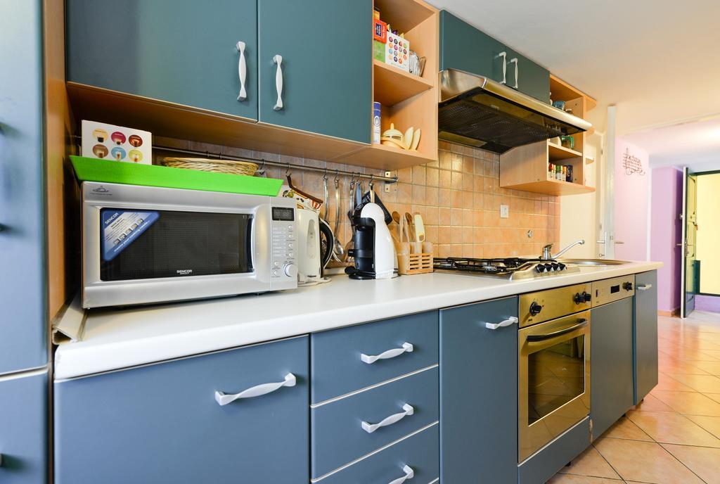 Apartment Mirana With Garden And Free Parking Zadar Room photo